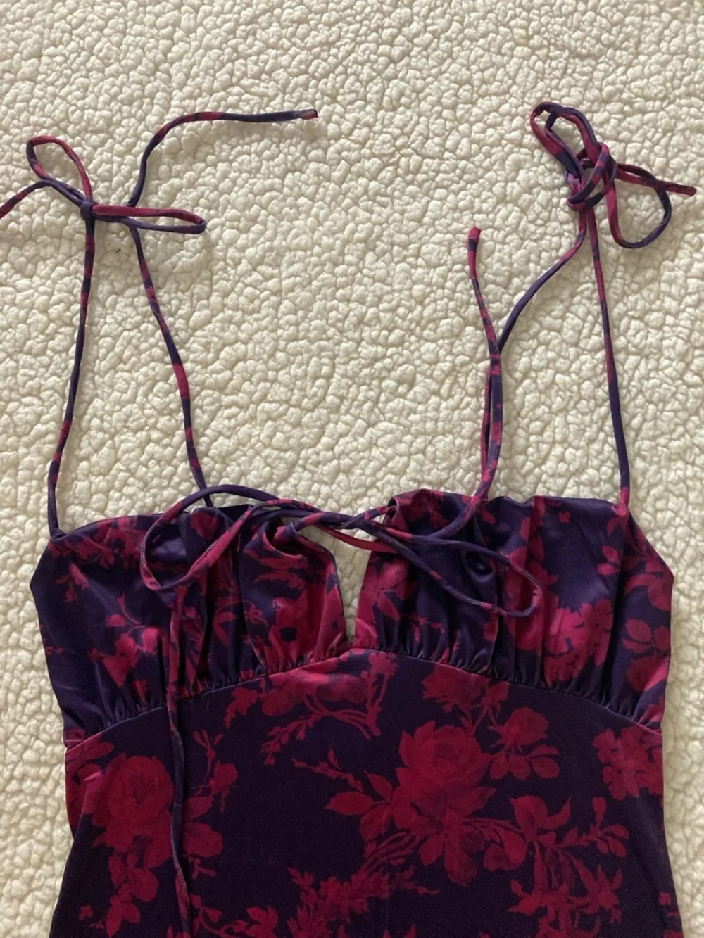 Beautiful flower Maxi Dress - Picture 2 of 6